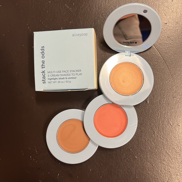 ALLEYOOP Stack The Odds - Picture 12 of 14